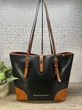 Dooney & Bourke black Dover tote bag